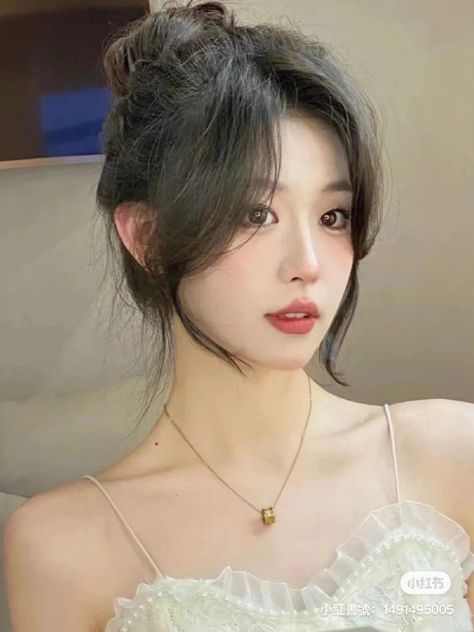 Korean Long Hairstyle, Layers For Long Hair, Korean Bangs Hairstyle, Long Hairstyle Ideas, Pretty Hair Cuts, Hairstyle Ideas Easy, Hair Style Korea, Hair Inspiration Long, Long Hairstyle