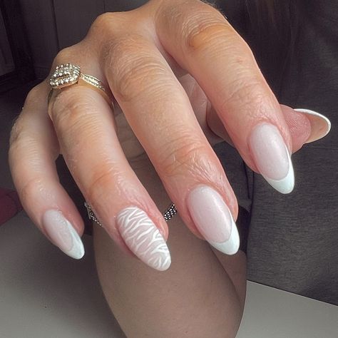 Classic French with a twist. Zebra print on accent nail White Zebra Print Nails, Nails Zebra Print, Zebra Print Nails, Good Morning Monday, French Tip Design, Zebra Nails, Morning Monday, White French Tip, Accent Nail