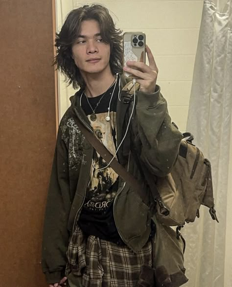 Earthy Clothing Style Men, Grunge Y2k Guy Outfits, Forest Aesthetic Outfit Male, Mossy Outfit Aesthetic, Fairy Grunge Aesthetic Outfit Male, Fairy Aesthetic Clothes Male, Casual Earthy Outfits Men, Mossy Socks Aesthetic, Forestcore Outfit Men