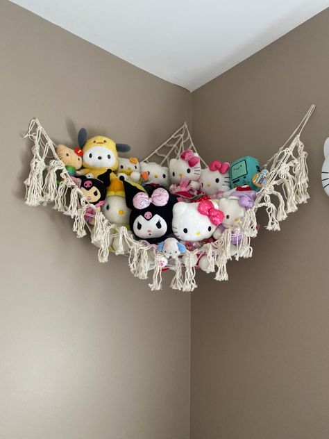 Sanrio Bedroom Ideas Kuromi, Kuromi Themed Room, Kuromi Bedroom, Shared Baby Rooms, Sanrio Room Decor, Xbox Room, Plush Hammock, Sanrio Bedroom, Kuromi Room