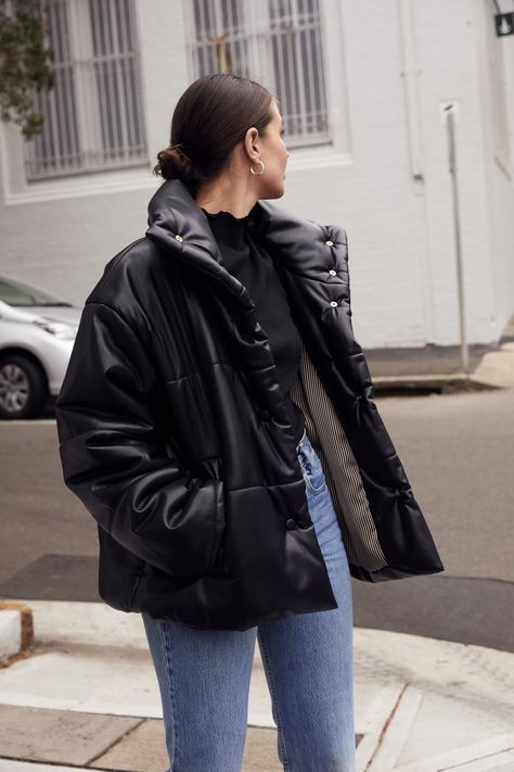 The Puffy Jacket Puffy Outfit Winter, Puffy Black Jacket Outfit, Black Leather Puffer Jacket Outfit, Puffy Jacket Outfit, Harper And Harley, Black Winter Jacket, Long Sleeve Kimono, Puffy Jacket, Long Sleeve Blazers