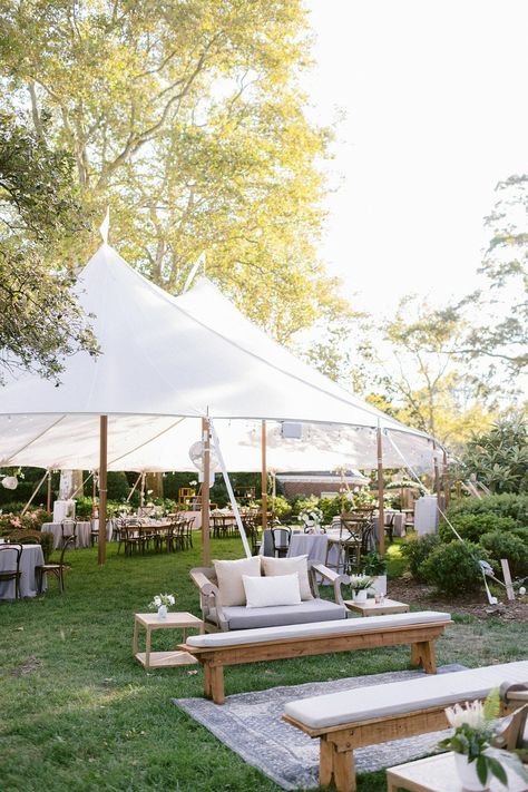 Wedding Stretch Tent, Backyard Wedding Tent, Garden Tent Wedding, White Tent Wedding, Backyard Tent Wedding, Marina Wedding, Outdoor Tent Wedding, Tent Wedding Reception, Tent Decor