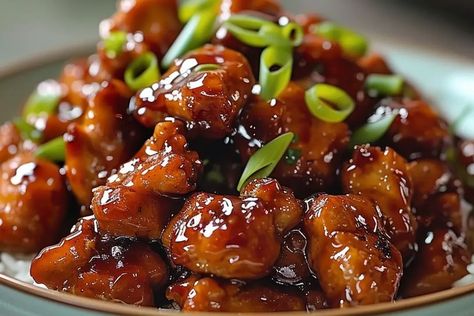 Slow Cooker General Tso's Chicken Recipe Mongolian Chicken Recipe, General Tso's Chicken Recipe, Mongolian Chicken, General Tso's Chicken, Coquille St Jacques, Tso Chicken, General Tso Chicken, General Tso, Chinese Cooking Recipes