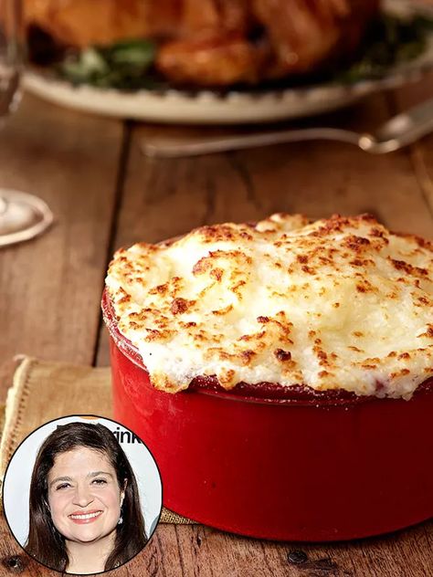 RECIPE: Thanksgiving Mashed Potatoes Thanksgiving Vegetables Side Dishes, Mashed Potatoes Thanksgiving, Potato Souffle, Alex Guarnaschelli, Baked Mashed Potatoes, Thanksgiving Vegetables, Celebrity Recipes, Thanksgiving Side Dish, Mashed Potato Recipes