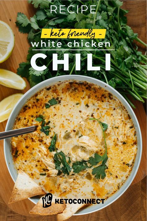 White Chicken Chili Without Beans, Keto White Chili Recipes, No Bean Chicken Chili, No Beans White Chicken Chili, Keto Chicken Chili Soup, Keto Ground Chicken Soup Recipes, Keto White Chicken Chili Recipes, Keto Chicken Chili Recipes, White Chicken Chili Slow Cooker Keto