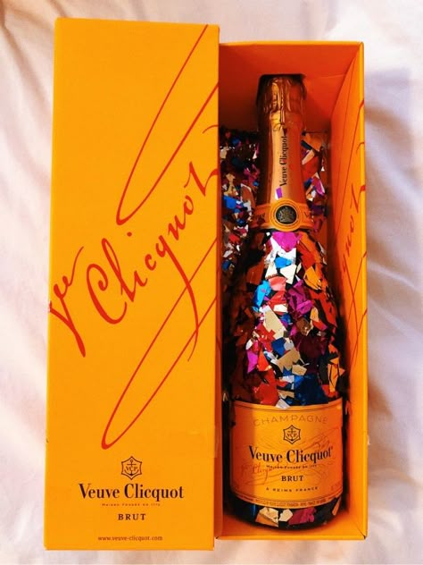 Custom Champagne Bottle, Veuve Clicquot Champagne, Reims France, Pop Fizz Clink, Painted Bottles, Champagne Bottles, Admit One, Bottle Painting, Collage Wall