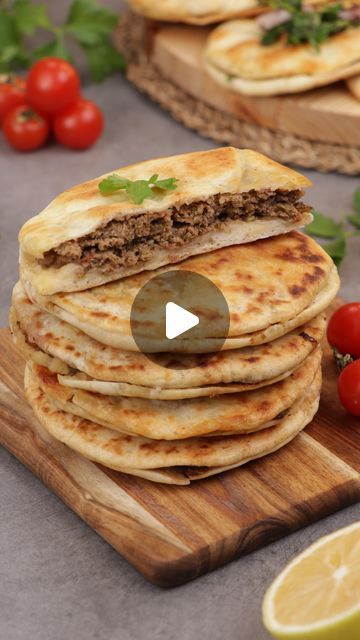 Arayes Stuffed Pita, Pita Bread Meals, Arayes Pita, Meat Loaves Recipe, Arayes Recipe, Stuffed Pita, Arabic Bread, Bread Loaves, Bread Dishes