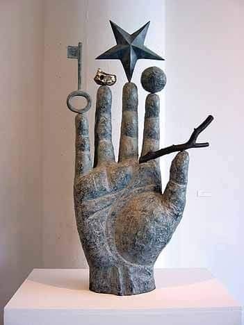 Le Secret des Philosophes by Richard Texier Hand Sculptures, Clay Hands, Show Of Hands, Hand Sculpture, Ceramic Hand, Assemblage Art, Hand Art, Sculpture Installation, Ancient Art