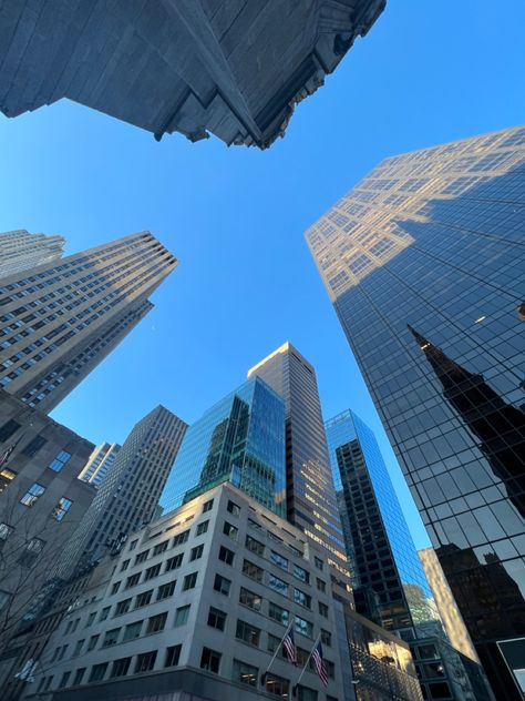 nyc sky scraper day Sky Scrapers Wallpaper, Sky Scrapers Aesthetic, Sky Scrapers At Night, Skyscraper Landscape, Sky Scrapers Architecture, Tokyo Buildings, Skyscraper Background, Environment Studies, Looking Up At Skyscrapers