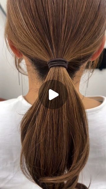 Summer Hair Updo, Chignon Simple, Ponytail Tutorial, Perfect Ponytail, Ponytail Hairstyles Easy, Mode Tips, Easy Hair Updos, Hair Tutorials Easy, Peinados Fáciles Para Cabello Corto