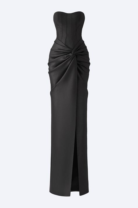 Made from luxurious crepe fabric, this strapless knotted dress is perfect for formal events. It cinches at the waist for a flattering silhouette and has a floor length hemline. The overall design is sophisticated and timeless. Drapes Dresses, Knotted Dress, Black Formal Gown, Black Fr, Black White Outfit, Mean Blvd, Dress Luxury, Floor Length Dress, Black Dress Outfits