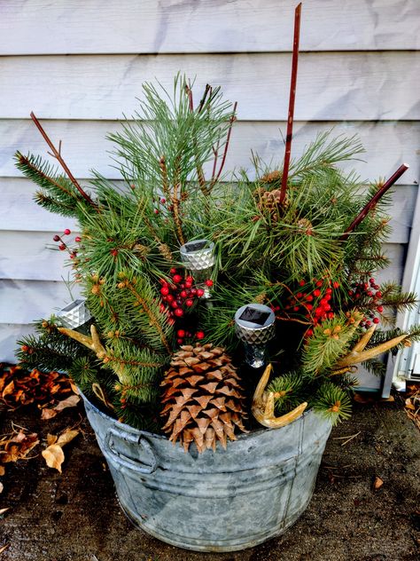 Birch Branch Decor Front Porches, Metal Tub Christmas Decor, Christmas Tree Galvanized Tub, Porch Pot Ideas For Christmas, Christmas Bucket Decoration Ideas, Wagon Christmas Decor Porch Ideas, Washtub Christmas Decor, Old Wash Tub Ideas Front Porches, Christmas Whiskey Barrel