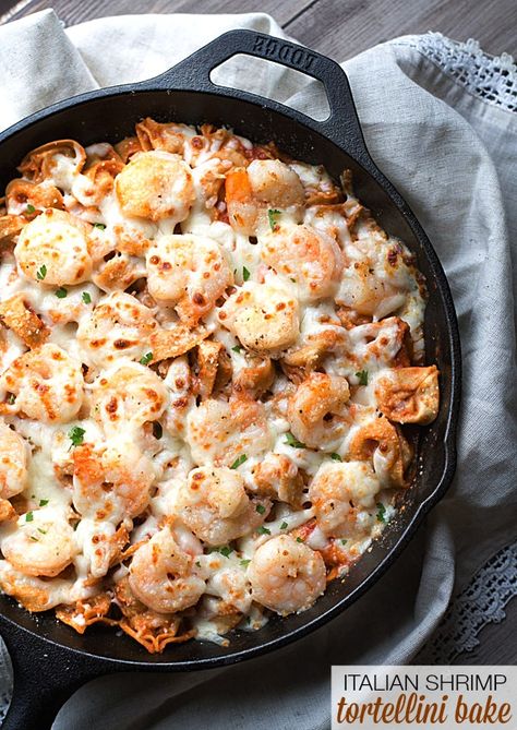 Easy Italian Shrimp Tortellini Bake Shrimp Tortellini, Pasta And Shrimp, Italian Shrimp, Cheese Mozzarella, Tortellini Bake, Fettuccine Alfredo, Easy Italian, Think Food, Minestrone