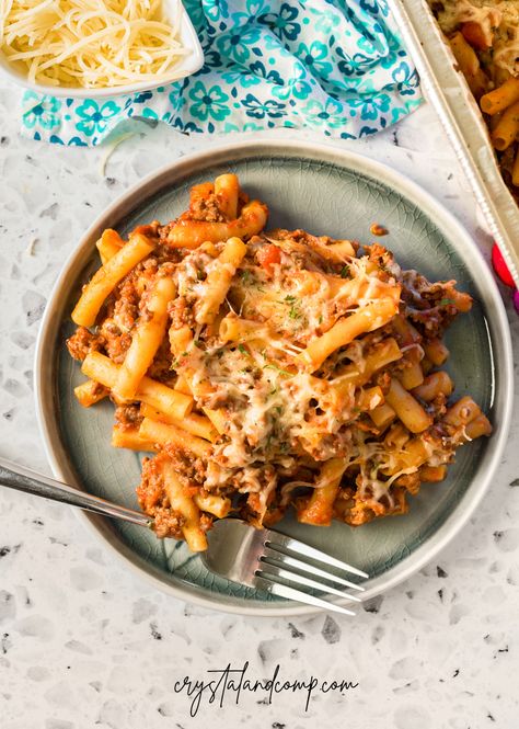 Skillet Ziti Recipe Skillet Ziti, 30 Minute Meals Chicken, Autumn Pasta Recipes, Crockpot Pasta Recipes, Ziti Recipe, Ziti Pasta, Easy Skillet Meals, Ziti Recipes, Hearty Beef Stew