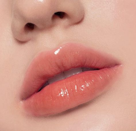 Long-wearing Glossy Lip Stain, Non-sticky | Vegan, Cruelty-free #crueltyfree #vegan #lipgloss #amazon #beautyproducts Glossy Lips Makeup, Makeup Korean, Nice Lips, Lip Makeup Tutorial, Social Post, Glossy Lips, Natural Lips, Lip Stain, Girl Stuff