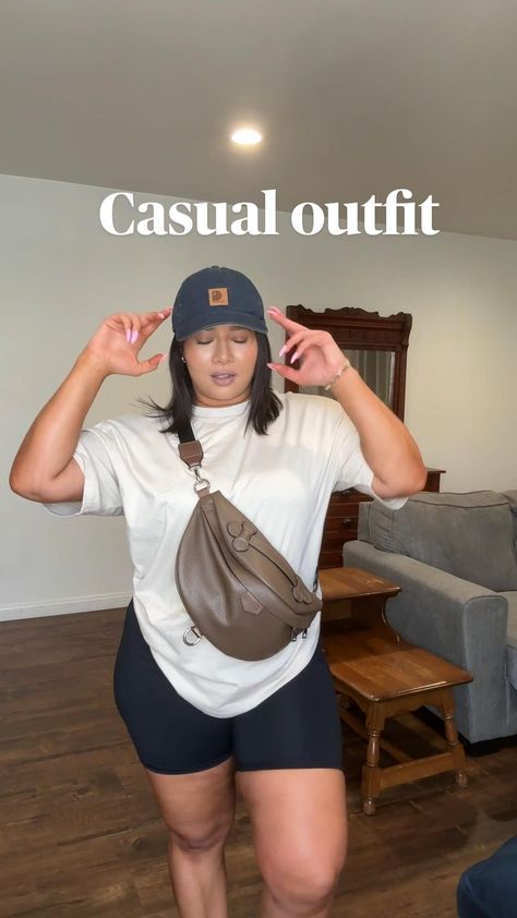 Casual outfit, spring outfit , summer outfit, everyday outfit, mom outfit, travel outfit Shorts Midsize Outfit, Shorts Midsize, Casual Outfit Spring, Biker Shorts Outfit Summer, Casual Comfy Outfit, Airport Outfit Summer, Curvy Casual Outfits, Short Pants Outfit, Outfit Everyday