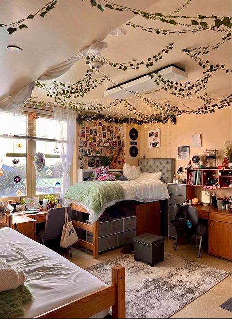 dorm inspo cozy dorm inspo cozy bedroom dorm inspo cozy  pink dorm inspo cozy  blue dorm inspo cozy  double college dorm inspo cozy green Dorm Room Setup Layout, Things For Dorm Room, Unc Dorm Room, Zen Dorm Room, Cozy Twin Bed Ideas, Retro College Dorm, Dorm Inspo Cozy Double, Dorm Room Layout Double, Boho Dorm Rooms