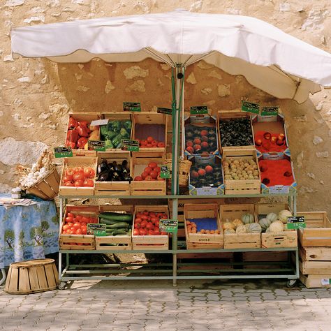 Roadside Stand, European Beauty, Produce Stand, French Life, Vegetable Stand, French Village, France Provence, Market Stands, Food Cart Design