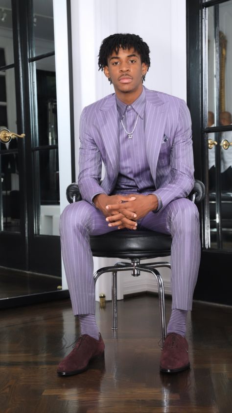 Nba Suits Style, Rookie Ja Morant, Ja Morant Fashion, Finest Nba Players, Nba Players Suits, Ja Morant Drip, Nba Draft Suits, Ja Morant All Star, Nba Suits