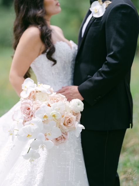 White And Blush Bouquet Wedding, Peony Orchid Bouquet, Blush And White Rose Bridal Bouquet, Modern Wedding Bouquet 2023, Orchid Rose Bouquet, Orchid And Rose Bouquet, Rose And Orchid Bouquet, White And Blush Bridal Bouquet, Ikebana Wedding