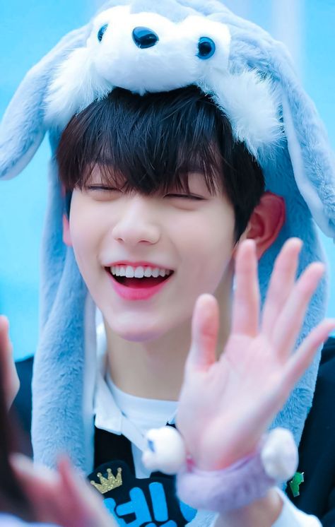 Soobin txt photo, soobin txt cute Bunny Hat, Choi Soobin, Txt Soobin, Blue Bunny, Kpop Boy, Kpop Wallpaper, The Dream, A Boy, Boyfriend Pictures