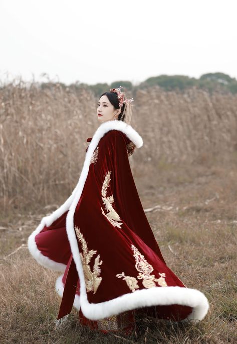 Winter Long Warm Bridal Wrap With Gold Embroidery Dark Red Wedding Cloak Velvet Cape For Bride - Wedding Jackets / Wrap - AliExpress Adult Blankets, Dark Red Wedding, Velvet Cloak, Chinese Princess Dress, Winter Cloak, Wedding Jackets, Magical Girl Outfit, Wedding Cloak, Velvet Cape