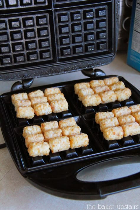 the baker upstairs: hash brown waffles Tater Tot Grilled Cheese, Waffle Potatoes, Hash Brown Waffles, Tater Tot Waffle, Tater Tot Appetizers, Waffle Iron Recipes, Waffle Maker Recipes, Savory Waffles, Foods With Iron