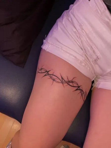 Wrapped Around Leg Tattoo, Leg Bands Tattoo, Barbed Wire Band Tattoo, Barbed Wire Wrap Tattoo, Around Leg Tattoo Wrap, Band Around Leg Tattoo, Chain Leg Tattoo, Leg Chain Tattoo, Thigh Tattoos Wrap Around