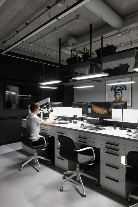 Stelmakh lab_dental laboratory [PHOTO] :: Behance Computer Lab Design, Dental Design Interior, Laboratory Design, Home Lab, Dental Technician, Dental Design, Dental Laboratory, Bold Decor, Video Game Design