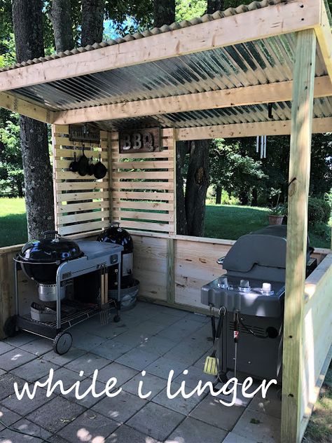 BBQ Shack, barbecue shed/shack Grill Privacy Wall, Pool Grilling Area, Building A Grill Station, Bbq House Ideas, Campsite Cooking Area, Backyard Smoker Station, Outdoor Cooking Shelter, Bbq Deck Ideas Grill Station, Covered Outdoor Cooking Area