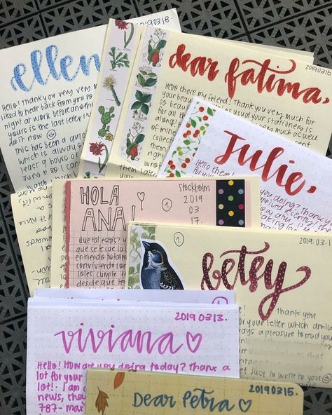 Snail Mail Inspiration, Snail Mail Art, Snail Mail Pen Pals, Mail Art Envelopes, Pretty Letters, Write Letters, Aesthetic Letters, Friendly Letter, Pen Pal Letters