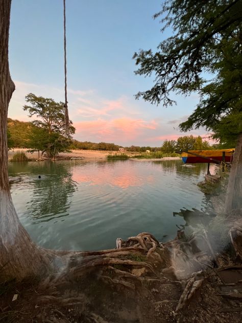 📍 frio river Frio River Texas, Frio Aesthetic, Frio River, Birthday Trip, Sunset Nature, River House, Childhood Memories, Dream House, Texas