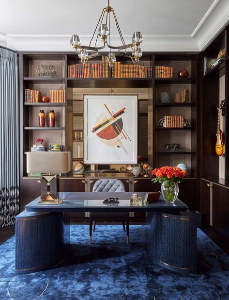 Luxury Interior Designer Notting Hill | Katharine Pooley Luxurious Study Room, Art Deco Bookshelf, Katharine Pooley, Luxurious Interior Design, Stunning Interior Design, Hill Interiors, Contemporary Office, Study Design, Study Rooms