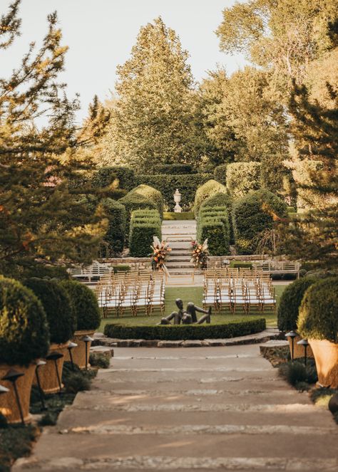 Dallas Texas Wedding Venues, Estate Wedding Decor, Dallas Arboretum Engagement Photos, Elope Photography, Outdoor Wedding Venues Texas, Seafoam Wedding, Gorgeous Wedding Venues, Dallas Arboretum Wedding, Arboretum Wedding