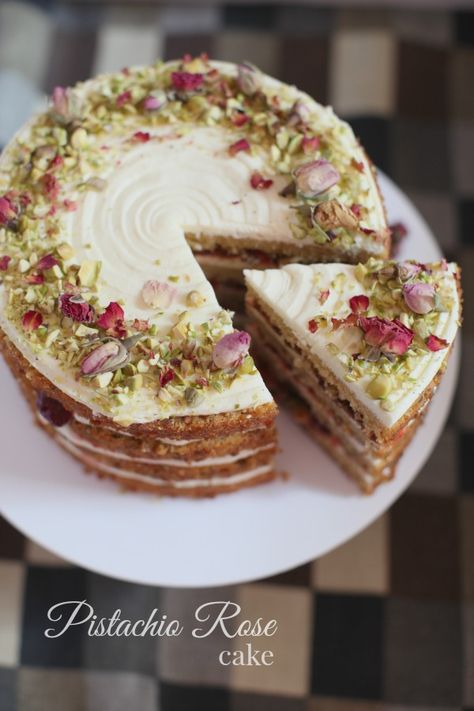 Pistachio Rose Cake Pistachio Rose Cake, Rose Cake Recipe, Cake Pistachio, Pistachio Rose, Resipi Kek, Pistachio Cake, Savory Cakes, Rose Cake, Pumpkin Cake