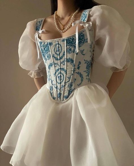 Corset Outfit, Corset Fashion, Fairytale Dress, Mode Inspo, Fancy Outfits, Stage Outfits, Corset Dress, Fancy Dresses, Dream Dress