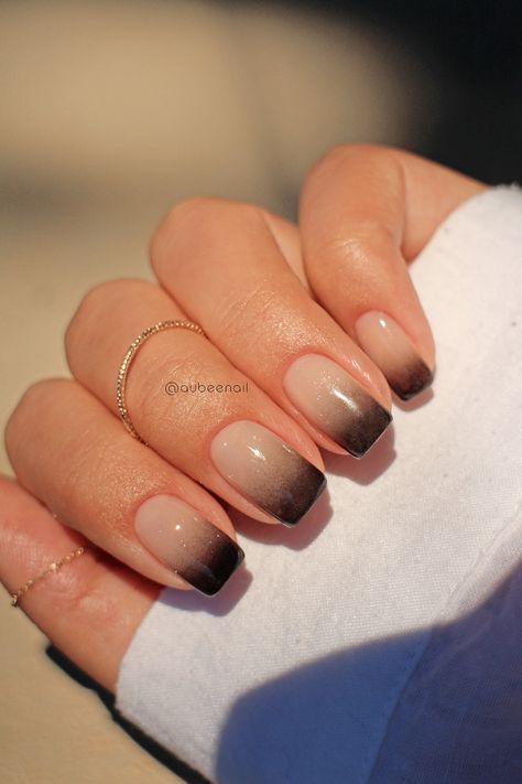 Black Oval Nail Designs, Dark Tipped Nails, Bridesmaid Black Nails, Black Tan Ombre Nails, Nail Design For Black Dress, Ombre Wine Nails, Dark Ombre Nails Short, Black French Fade Nails, Black Ombre Chrome Nails