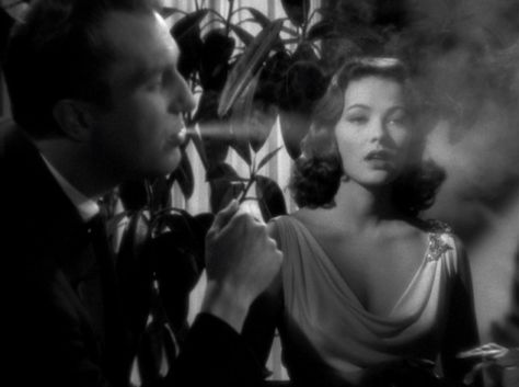 Laura, Otto Preminger Laura Movie, Laura 1944, Leave Her To Heaven, Gene Tierney, Vincent Price, Dark City, Soft Dramatic, Great Films, Old Hollywood Glamour