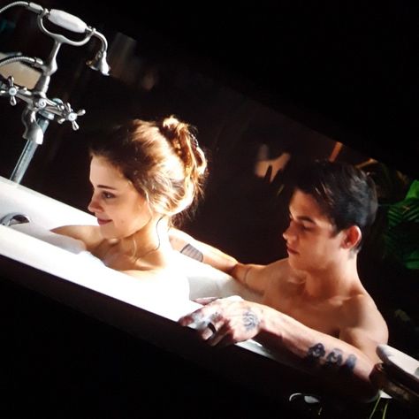 After Aesthetic Movie, After Movie Clips, After Movie Love Scene Videos, Hardin And Tessa Hot Tub Scene, After Movie Hessa Memes, Anna Todd, Fiennes Tiffin, Hardin Scott, After Movie