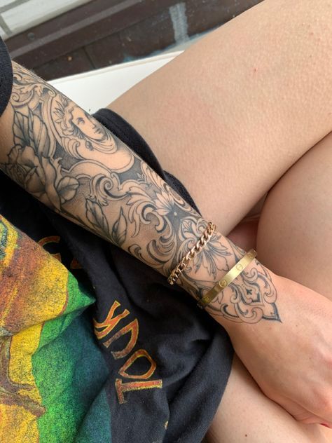 Wrist Onto Hand Tattoo, Joie Chavis Tattoo, Ornamental Tattoo Design Sleeve, Tattoos Meaning Love, Hand And Arm Tattoos For Women, Salvadorian Tattoo, Unique Tattoo Sleeve, Top Of Arm Tattoo, Fore Arm Tattoos