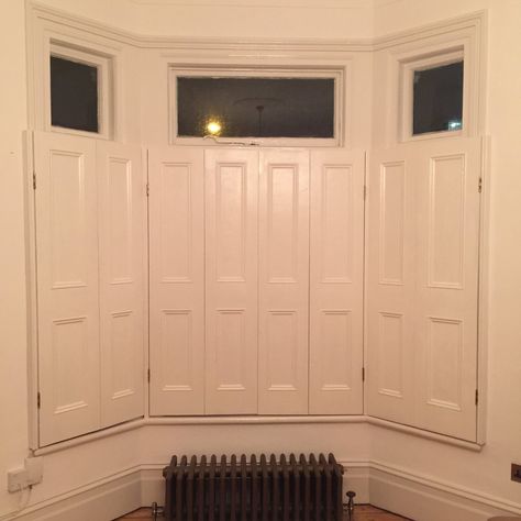 Reclaimed Wood Victorian 3/4 shutters. Primed and Painted. Bay Window Fitting. Shutters Bay Window, Highbury London, Shutters Indoor, Bay Window Shutters, Victorian Toilet, Interior Window Shutters, Diy Shutters, Interior Shutters, Door Company