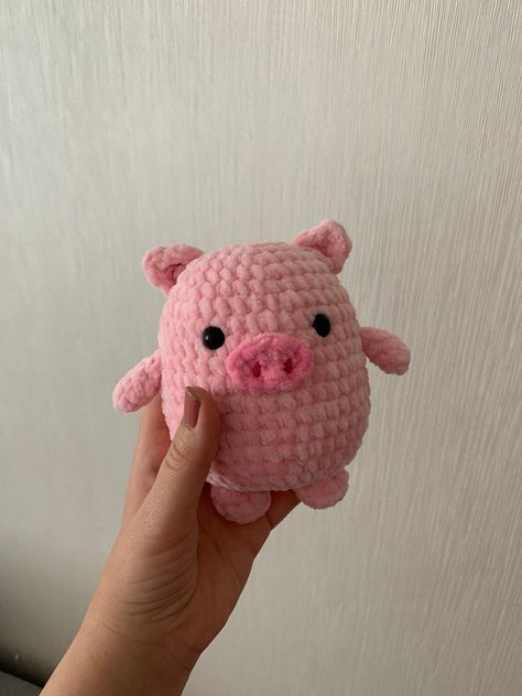 chunky pig, pig crochet with butt, amigurumi pig, desk buddy Crochet Desk Buddy, Marshmallow Amigurumi, Crochet Small Animals, Pink Crochet Ideas, Animals To Crochet, Crochet Gifts Ideas, Crocheting Animals, Baby Gift Crochet, Pig Crochet