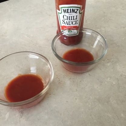 Copycat Heinz's Chili Sauce. I use it all the time and usually have to run to the store to buy it for a recipe. I am posting this so I won't have to run to the store all the time.Per Todd Wilbur: you can make this into Heinz Cocktail Sauce by stirring in 2 teaspoons of prepared horseradish when the sauce has cooled. Cooking Substitutes, Homemade Chili Sauce, Copycat Food, Heinz Chili Sauce, Chili Sauce Recipe, Latin American Recipes, Cooking Substitutions, Prepared Horseradish, Cocktail Sauce