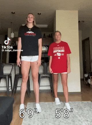 Anna-Smrek-6ft9-207cm-Saige-Damrow-173cm-5ft8-Wisconsin-Badgers-volleyball-dancing Tall Girl Short Guy, Tall People, Wisconsin Badgers, Tall Girl, Tall Women, Short Girls, Badger, Volleyball, Wisconsin