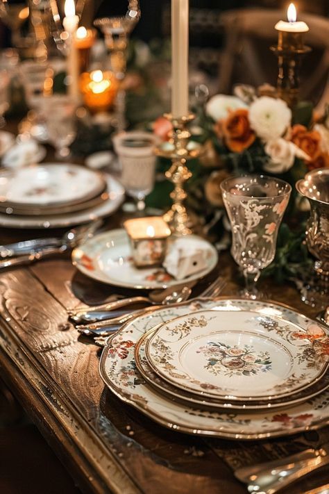 Elegant Table Settings Classy, Vintage Decor Ideas, Vintage Table Setting, Christmas Dining Table Decor, Different Eras, Traditions Around The World, Beautiful Tablescapes, Christmas Dining Table, Timeless Home