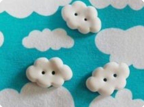 Diy Fimo, Clay Buttons, Button Creations, Clay Crafts For Kids, Diy Buttons, Cute Polymer Clay, Fimo Clay, Sculpting Clay, Button Art