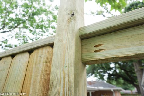 Privacy Fence Styles Backyards, Diy Board On Board Fence, Diy Fence Panels How To Build, Good Neighbor Fence Ideas, Building Privacy Fence, Horizontal Fence Gate Ideas, Slated Fencing, Wood Fence Ideas Diy, How To Build A Fence