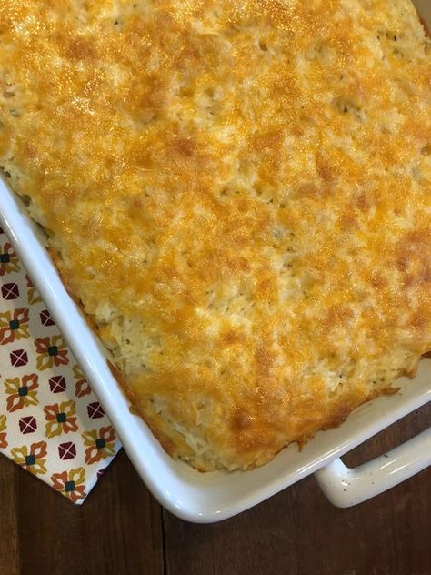 Cheesy Rice Side Dish, Cheesy Rice Recipes, Instant Rice Recipes, Easy Rice Side Dishes, Minute Rice Recipes, Rice Recipes Side, Cooked Rice Recipes, Rice Bake Recipes, Leftover Rice Recipes