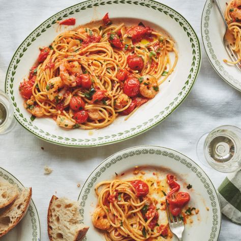 Spicy Prawn and Cherry Tomato Spaghetti - Ocado blog Tomato Spaghetti Recipe, Cherry Tomato Spaghetti, Garlic Prawn Pasta, Prawn Spaghetti, Protein Dishes, Tomato Spaghetti, Prawn Pasta, Recipes Spicy, Spicy Prawns