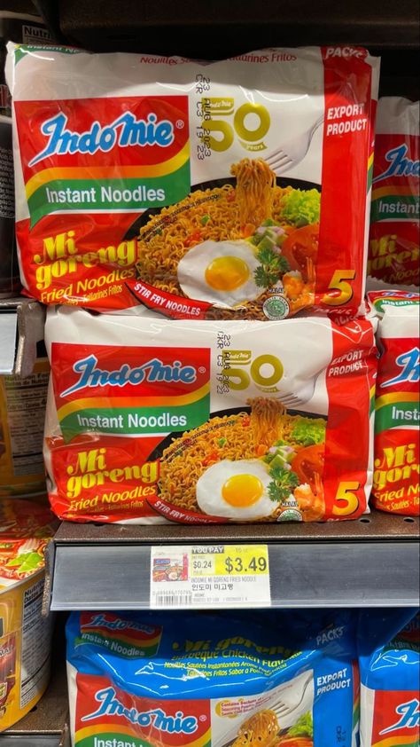 Instant Noodles Packaging, Manifesting List, Noodles Ideas, Asian Store, Diy Sushi, Bday Wishlist, H Mart, Probiotic Drinks, Berry Tea